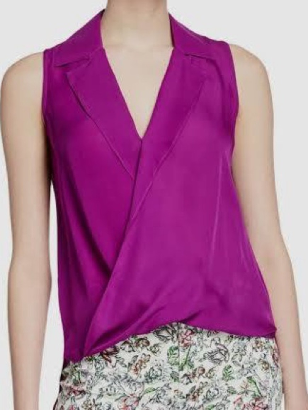 $270 L'Agence Women's Purple Sleeveless Notched Surplice Neck Blouse Size XS